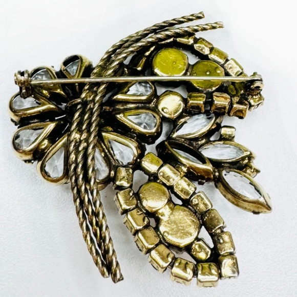 😳 Vintage High End AB Rhinestone Floral Flower Open Back Brooch Pin - Picture 8 of 9